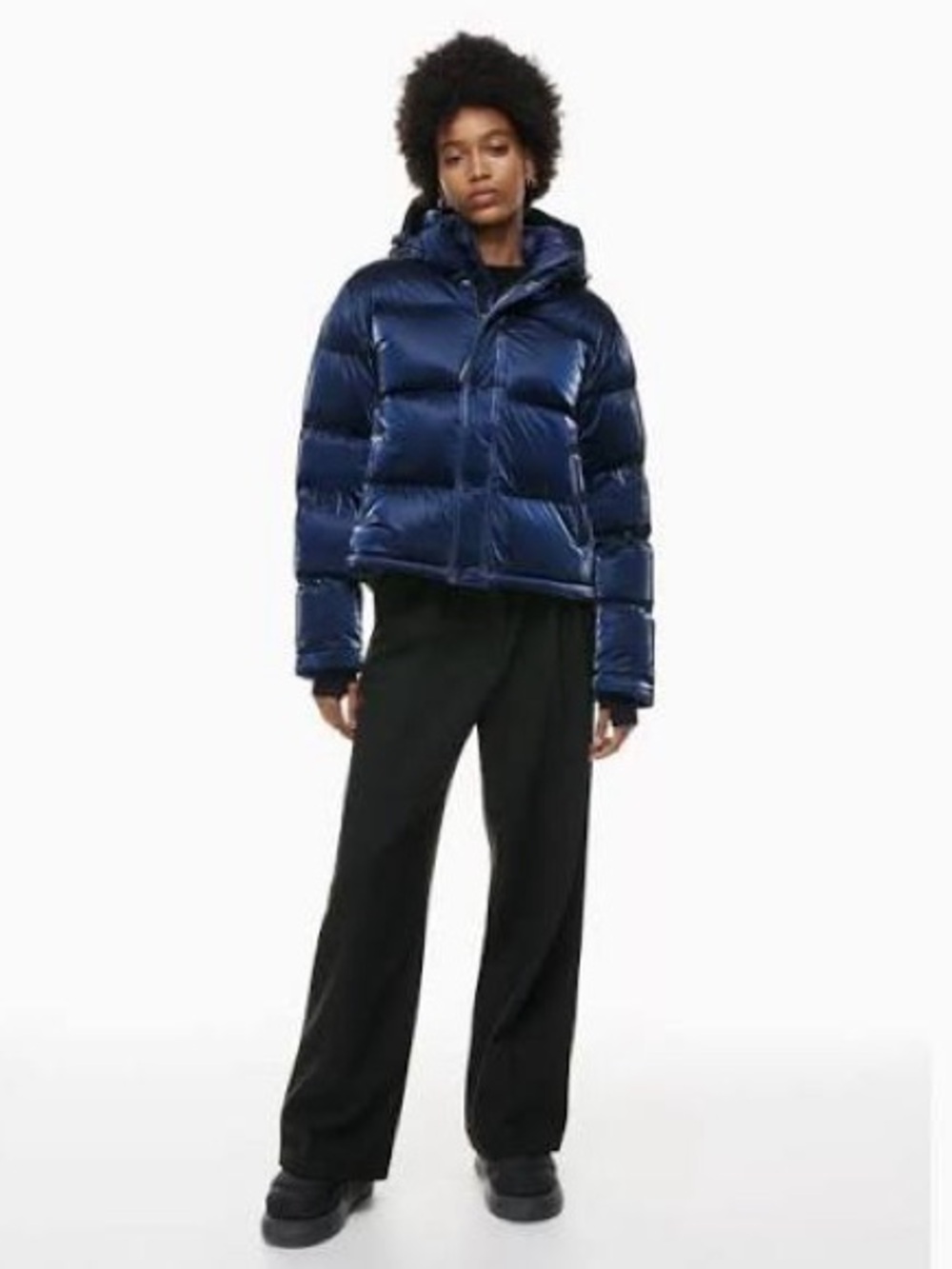 Aritzia Liquid Shine Super Puff Shorty Admiral Navy Blue